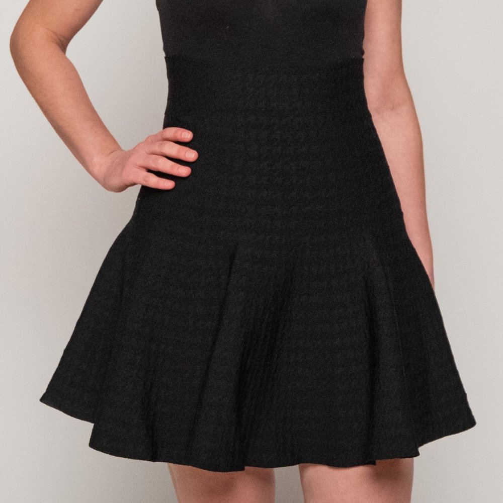 high waisted black houndstooth mini skirt
